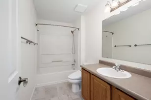 1845 Ashburn Dr, Delaware, OH 43015 - Photo 33