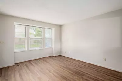 7895 Barkwood Drive #19F, Columbus, OH 43085 - Photo 5