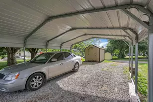 95 S Pembroke Ave, Zanesville, OH 43701 - Photo 25