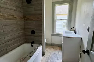 354 Whitethorne Ave, Columbus, OH 43223 - Photo 11
