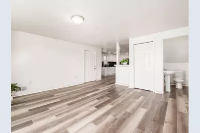 100 S Oakley Avenue, Columbus, OH 43204 - Photo 5