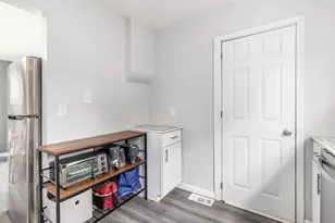 640 Clark Ave, Columbus, OH 43223 - Photo 17