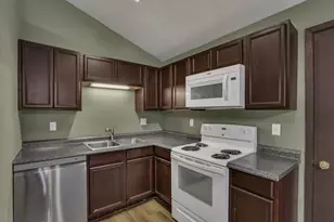 638 Licking View Dr, Heath, OH 43056 - Photo 17