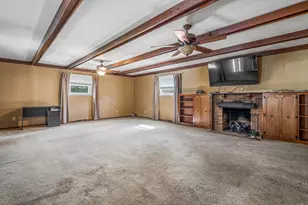 1293 W Old Henderson Rd, Columbus, OH 43220 - Photo 11
