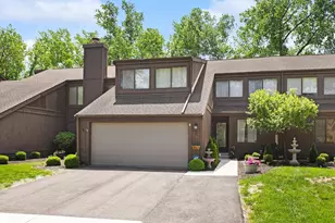 2093 Brookhurst Ave, Columbus, OH 43229 - Photo 1
