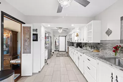 2093 Brookhurst Avenue #B, Columbus, OH 43229 - Photo 13