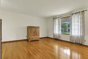 6174 Chinaberry Dr, Columbus, OH 43213 - Photo 5