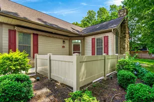 136 Villamere Dr, Columbus, OH 43213 - Photo 3