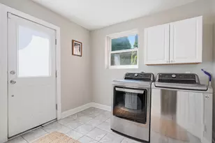 950 Mt Pleasant Ave, Columbus, OH 43201 - Photo 23