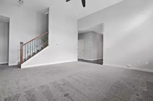 374 Hoskins Way, Columbus, OH 43213 - Photo 9