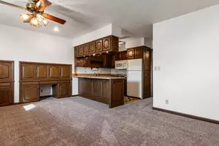 113 E 2nd St, Hebron, OH 43025 - Photo 9