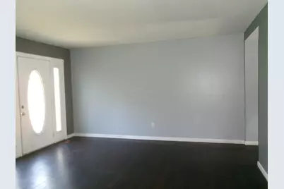 617 Simbury Street #D-8, Columbus, OH 43228 - Photo 3