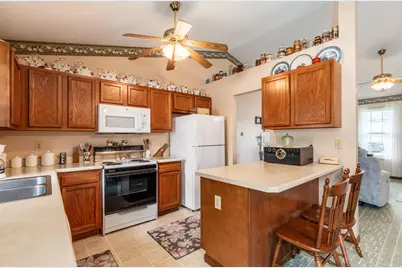 1950 Patrick Drive E, Newark, OH 43055 - Photo 9