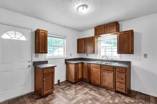 1695 Little Ave, Columbus, OH 43223 - Photo 9