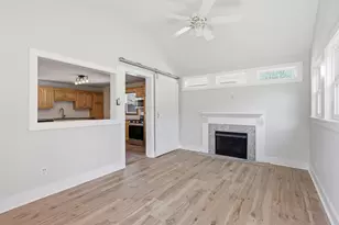 240 W 3rd St, Marysville, OH 43040 - Photo 9