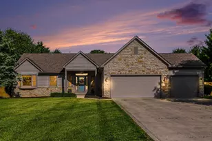 42 Millstone Cir, Pataskala, OH 43062 - Photo 1
