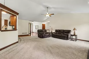 42 Millstone Cir, Pataskala, OH 43062 - Photo 7