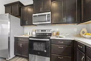 2432 Brook Run Dr, Lancaster, OH 43130 - Photo 13