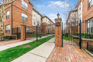 24 W Russell St, Columbus, OH 43215 - Photo 21