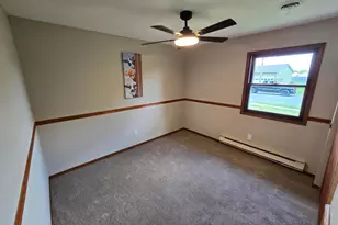 609 Spring Ave, Washington Court House, OH 43160 - Photo 17