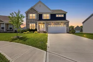 206 Topaz Ct, Delaware, OH 43015 - Photo 1