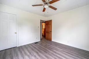 174 Demorest Rd, Columbus, OH 43204 - Photo 23