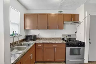 1303 E 22nd Ave, Columbus, OH 43211 - Photo 13
