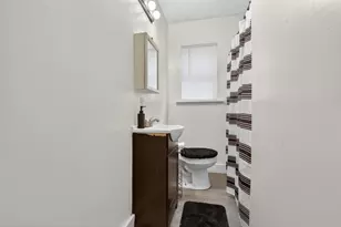 1303 E 22nd Ave, Columbus, OH 43211 - Photo 17