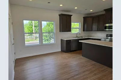 5600 Village Channel Drive, Canal Winchester, OH 43110 - Photo 7