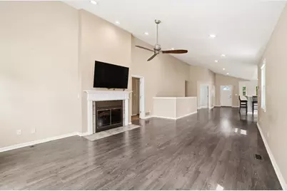 2583 W Choctaw Drive, London, OH 43140 - Photo 15