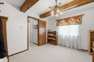 404 Knob Ave, Reynoldsburg, OH 43068 - Photo 5