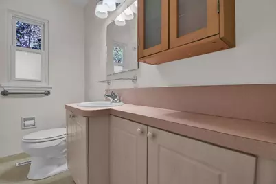 239 N Kellner Road, Columbus, OH 43209 - Photo 13