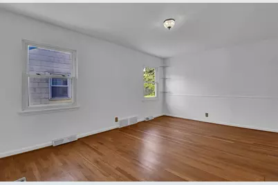 239 N Kellner Road, Columbus, OH 43209 - Photo 3
