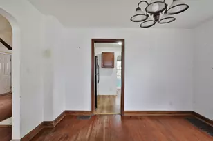 66 Demorest Rd, Columbus, OH 43204 - Photo 9