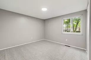 2127 Shawbury Ct E, Columbus, OH 43229 - Photo 11