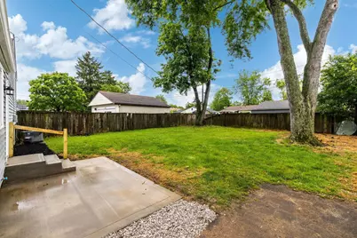 2127 Shawbury Court E, Columbus, OH 43229 - Photo 23