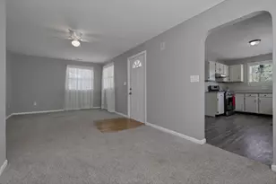 1010 E Locust St, Lancaster, OH 43130 - Photo 7