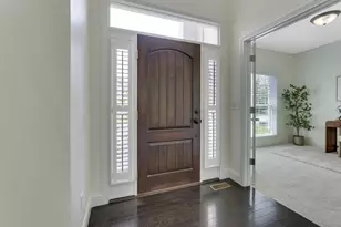 3930 Hickory Rock Dr, Powell, OH 43065 - Photo 7