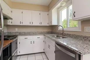 2606 Swansea Rd, Columbus, OH 43221 - Photo 9