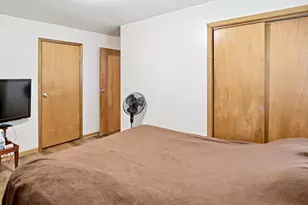 289 Elm St, Duncan Falls, OH 43734 - Photo 25