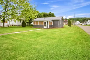 289 Elm St, Duncan Falls, OH 43734 - Photo 9