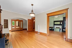 31 Woodland Ave, Columbus, OH 43203 - Photo 9