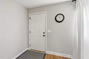 4792 Merrifield Pl, Columbus, OH 43220 - Photo 7