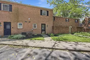 4792 Merrifield Pl, Columbus, OH 43220 - Photo 3