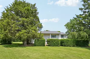 9462 Alkire Rd, Grove City, OH 43123 - Photo 5