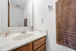 1063 Margate Cir E, London, OH 43140 - Photo 25
