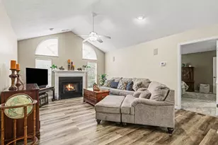 3873 Oakbrook Ln, Powell, OH 43065 - Photo 5