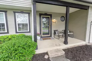 160 Kettering Bend, Delaware, OH 43015 - Photo 3