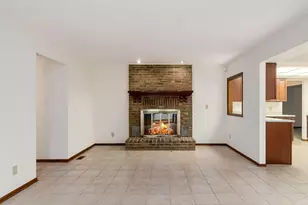6886 Lakebrook Blvd, Columbus, OH 43235 - Photo 23