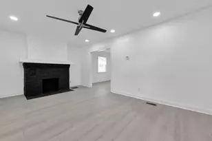 1472 E 25th Ave, Columbus, OH 43211 - Photo 7